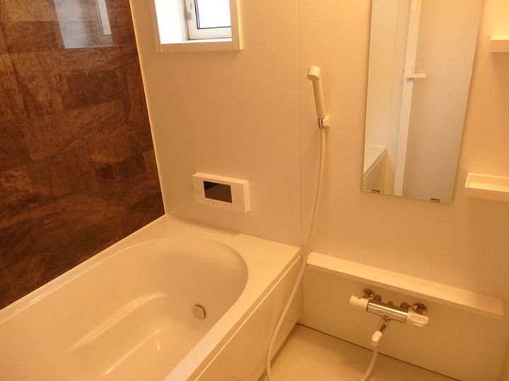 ソレイユ向山壱番館の風呂