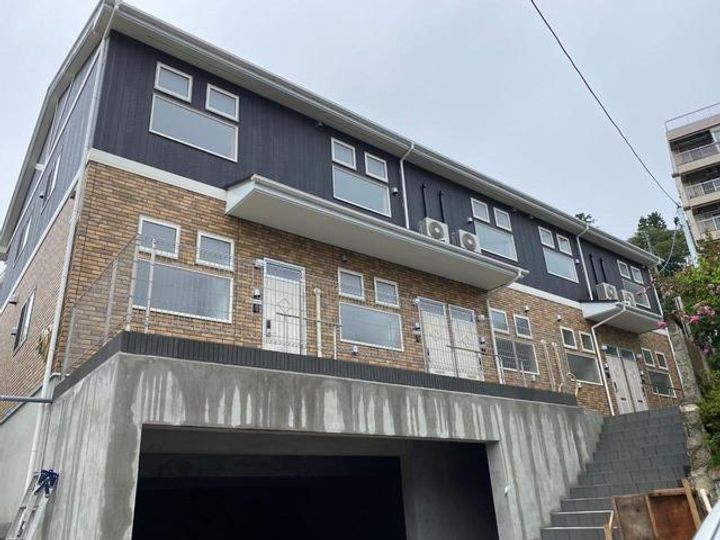 ソレイユ向山壱番館の外観