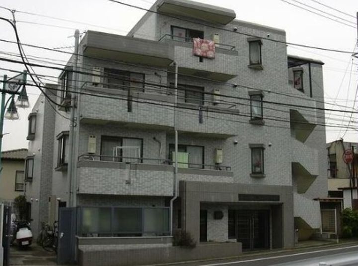 神奈川県横浜市緑区中山6(マンション)の賃貸物件の外観