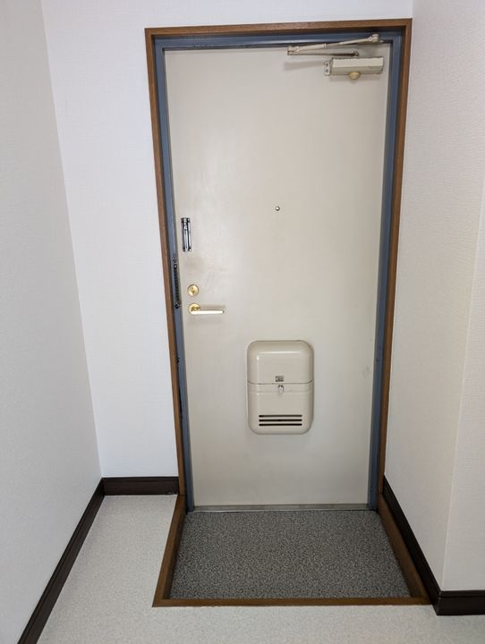 プリマヴェ-ラ西五反田の玄関