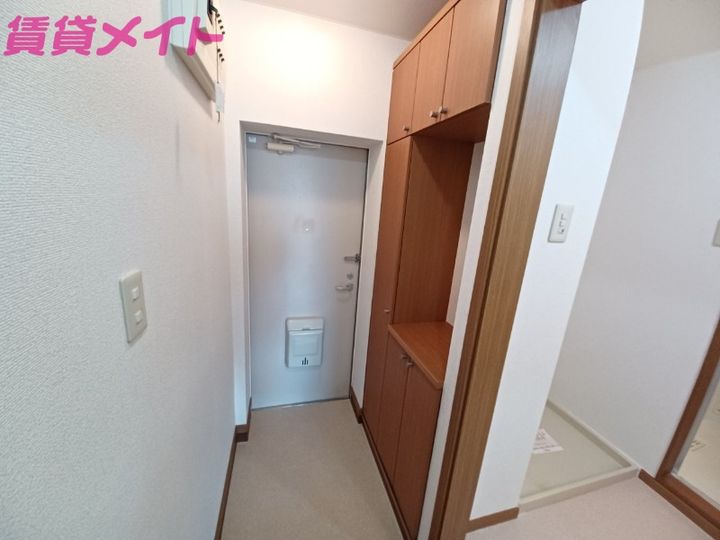 セレソ B棟の玄関