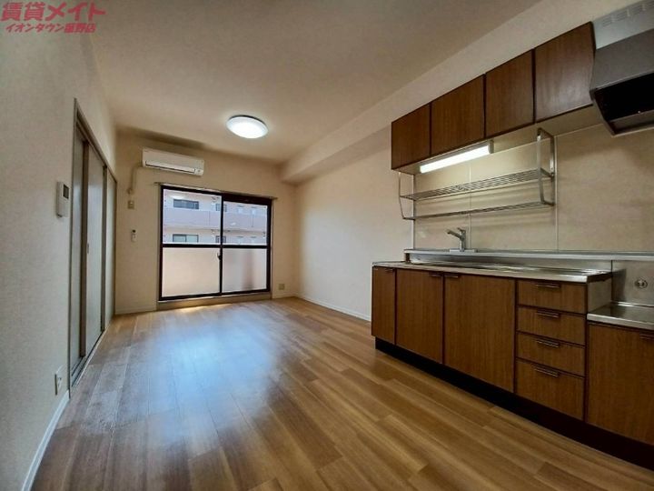 ディアコートSAKURADAI Aの居間