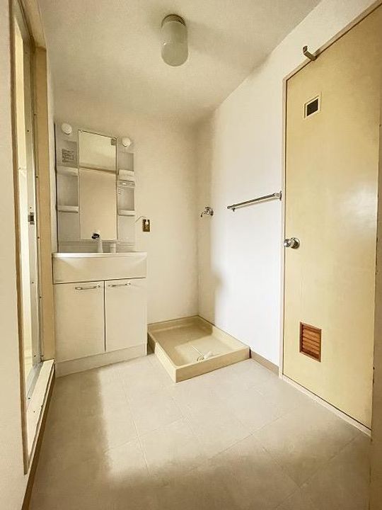 ハイツファミリエの内装