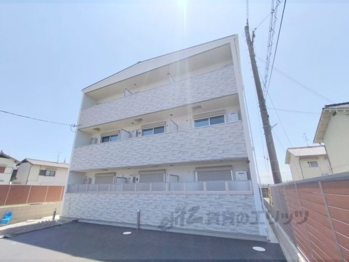 クリエオーレ天理の外観