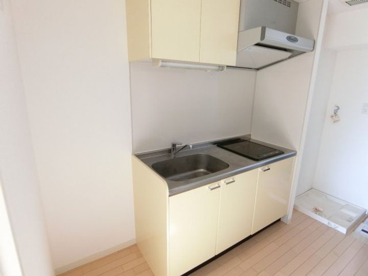 レジディア仙台原ノ町のキッチン