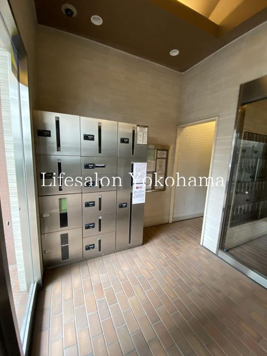 神奈川県横浜市西区浜松町(マンション)の賃貸物件の地図