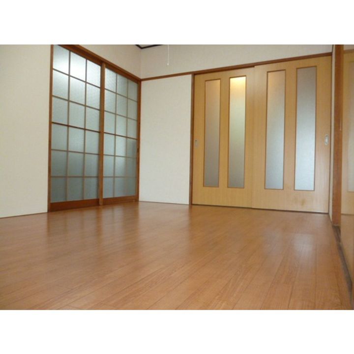 ニューあけぼのハイツの居間