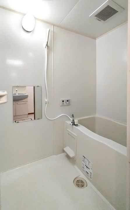 Gracia M Town Fの風呂