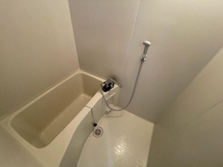 グリーンサイドの風呂