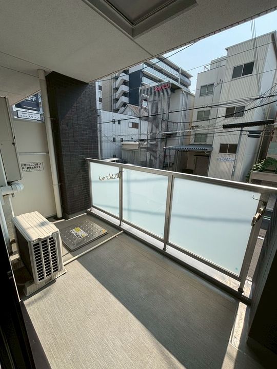 セオリー難波WESTの内装