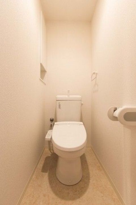 東京都日野市万願寺4の賃貸マンションの内装