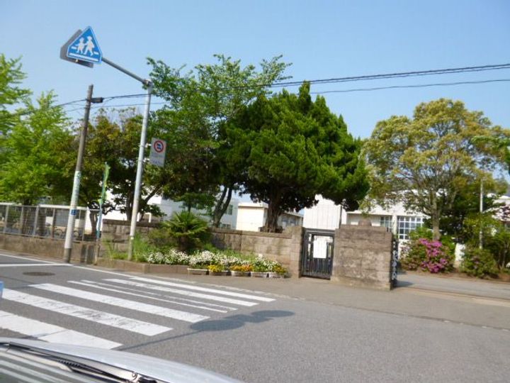 KS・HOYOの周辺