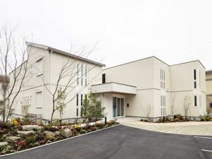 宝殿ハイツ峰の外観