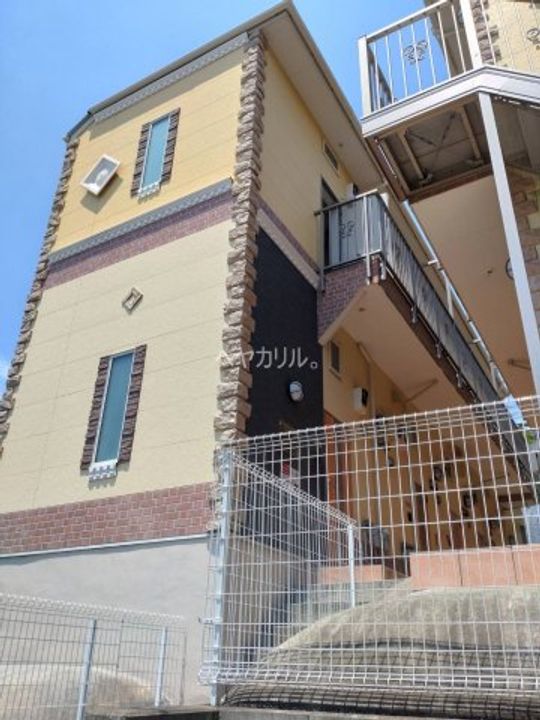 神奈川県横浜市神奈川区六角橋6(アパート)の賃貸物件の外観
