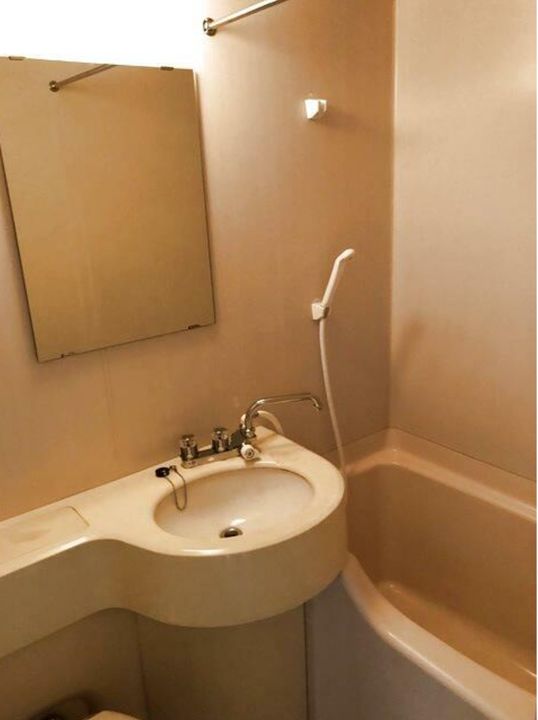 東京都港区東新橋2(マンション)の賃貸物件の風呂