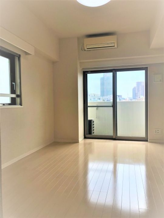 東京都目黒区中目黒4(マンション)の賃貸物件の居間