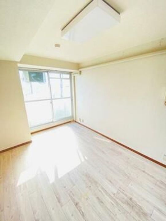 サンライトルート11の居間