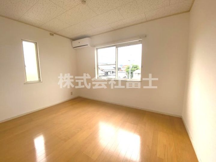 杜ハイツの居間