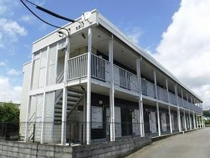 レオパレス宮原の外観