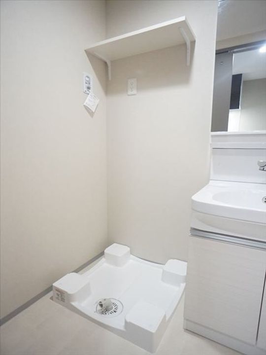 Central S 砂山町の内装