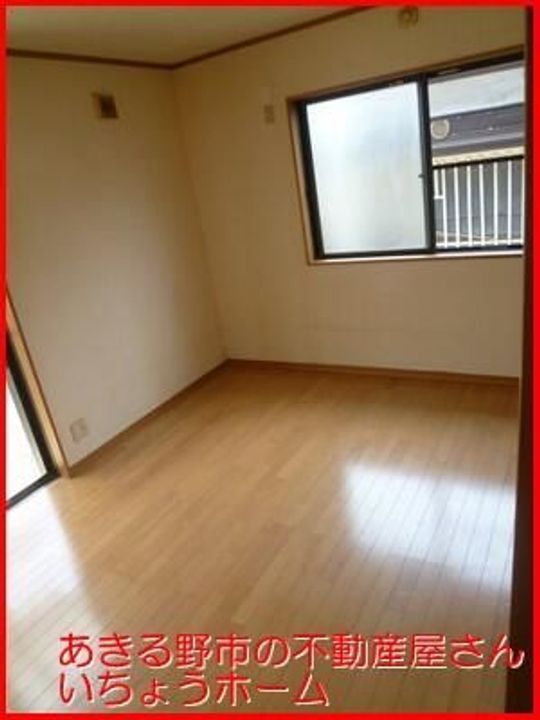 東京都あきる野市草花(一戸建)の賃貸物件の居間