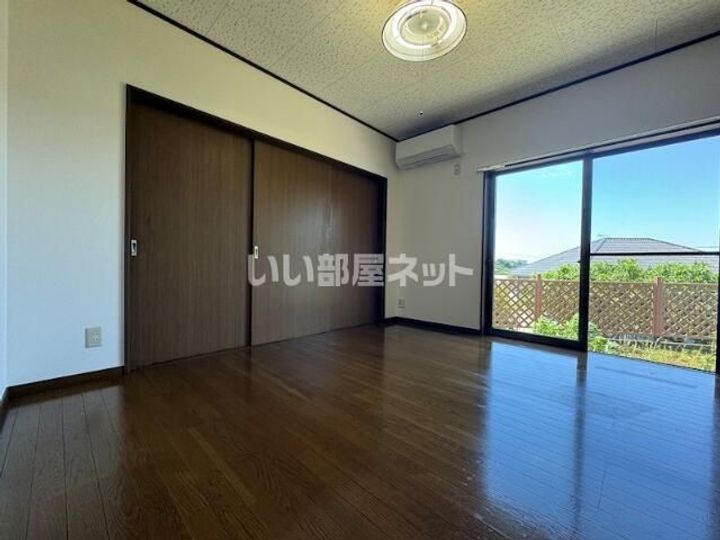 神奈川県横浜市戸塚区汲沢4(一戸建)の賃貸物件の居間