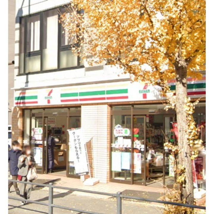 プライムメゾン横濱日本大通の周辺