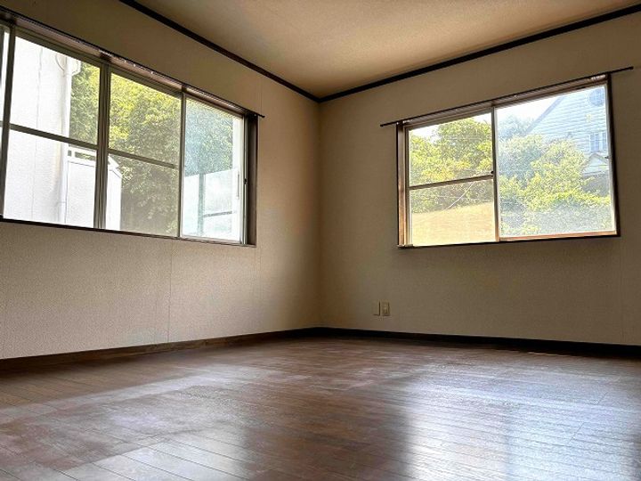 静岡県伊東市荻(一戸建)の賃貸物件の居間