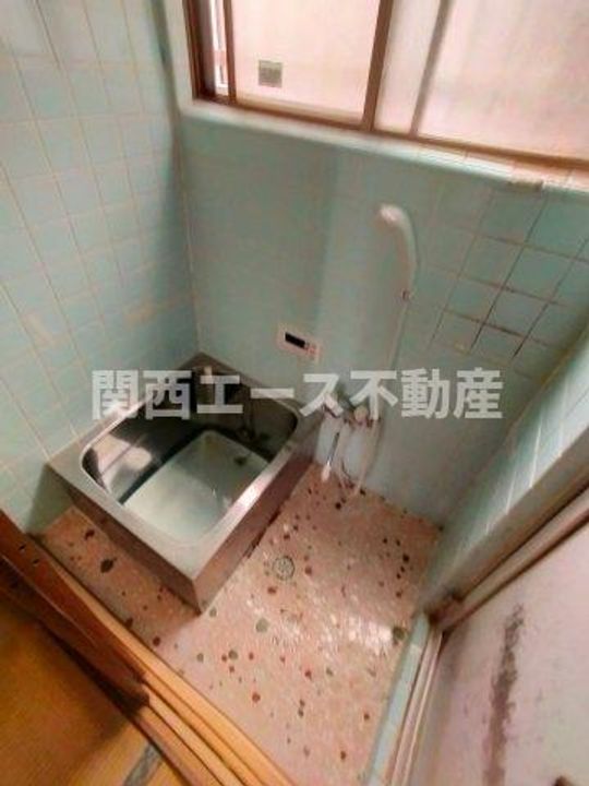 大阪府大東市津の辺町(一戸建)の賃貸物件の風呂