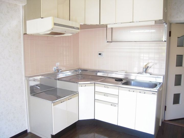 ヴィーブル新在家のキッチン