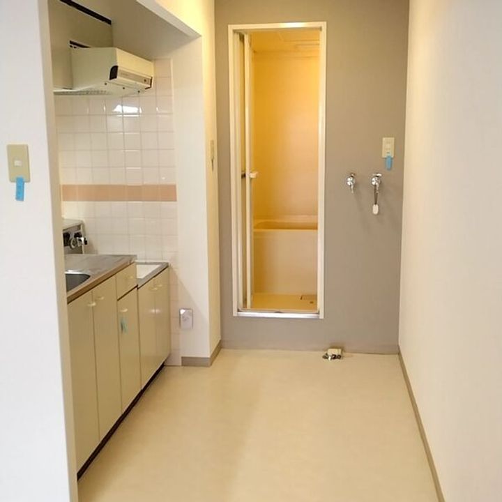 北海道札幌市中央区北六条西10(マンション)の賃貸物件のキッチン