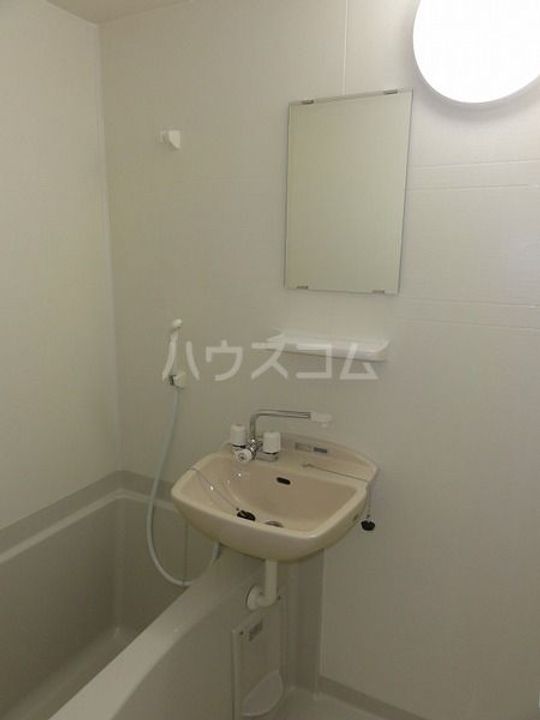 ジオメトリ八潮の風呂