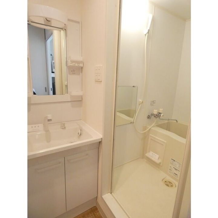 ラヴィータ410の風呂