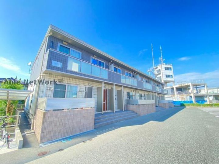 レトア シャルールIIの外観