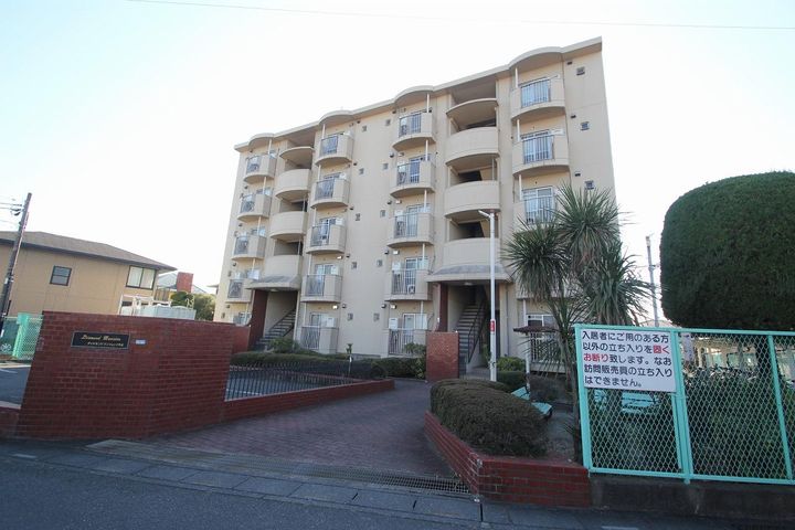 ダイヤモンドマンション1号館の外観