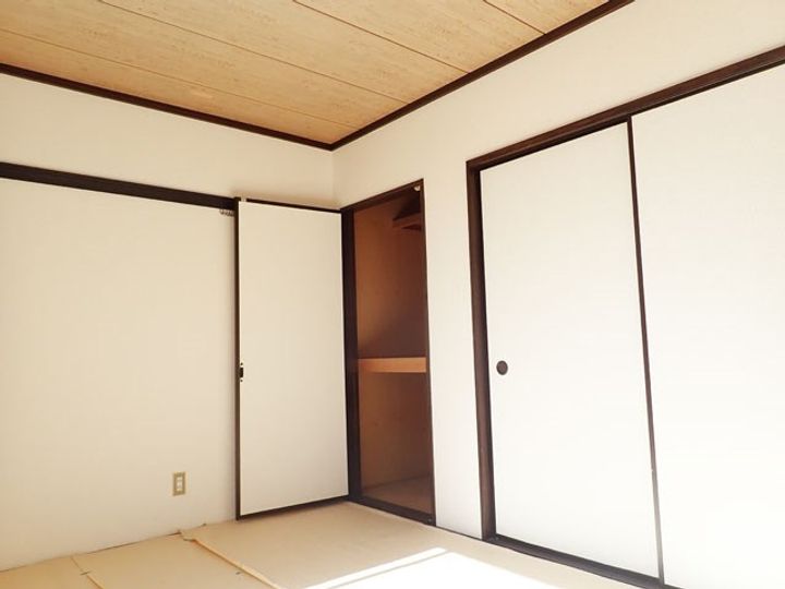ハイツ四季の内装