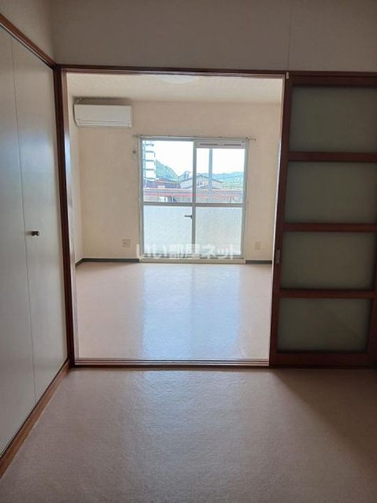 広島県三原市糸崎2(マンション)の賃貸物件の居間