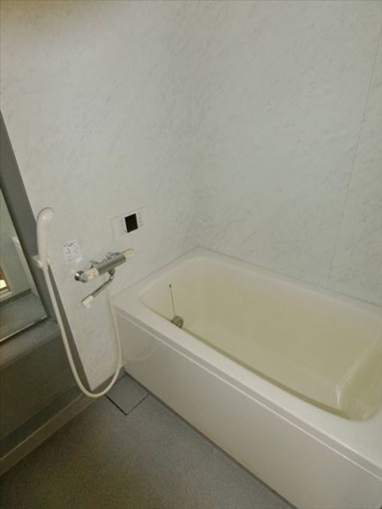 千葉県市川市南行徳1(マンション)の賃貸物件の風呂
