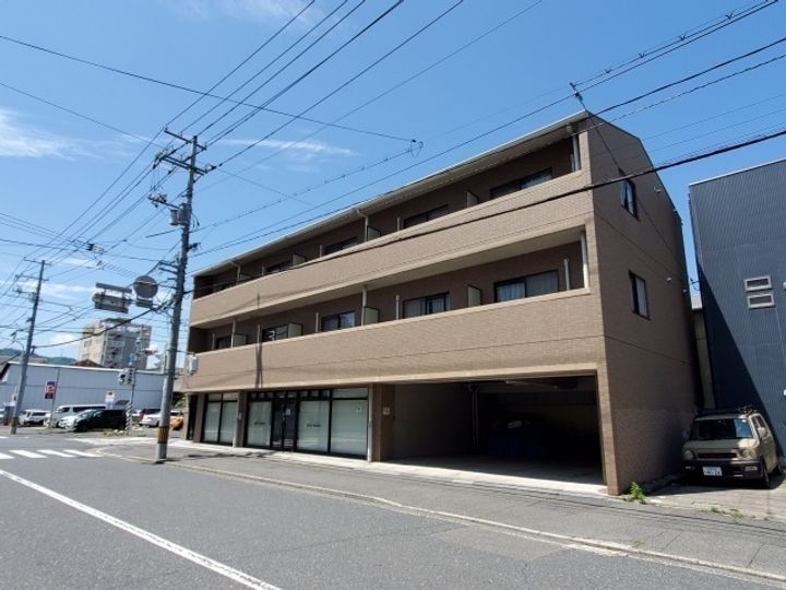 ガーデンプレイス観音の外観