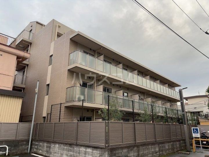 LUXENA勝田台の地図