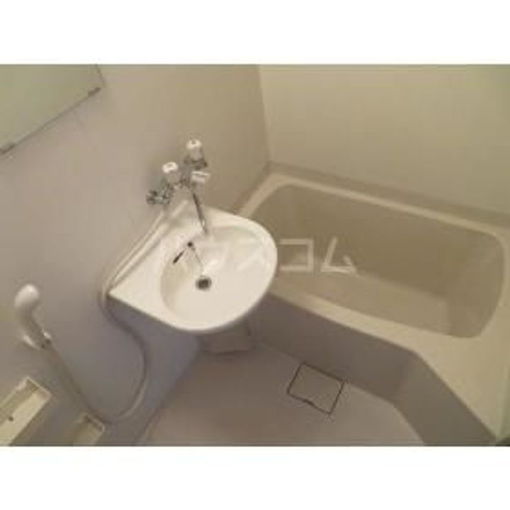 ルプレ荻窪の風呂