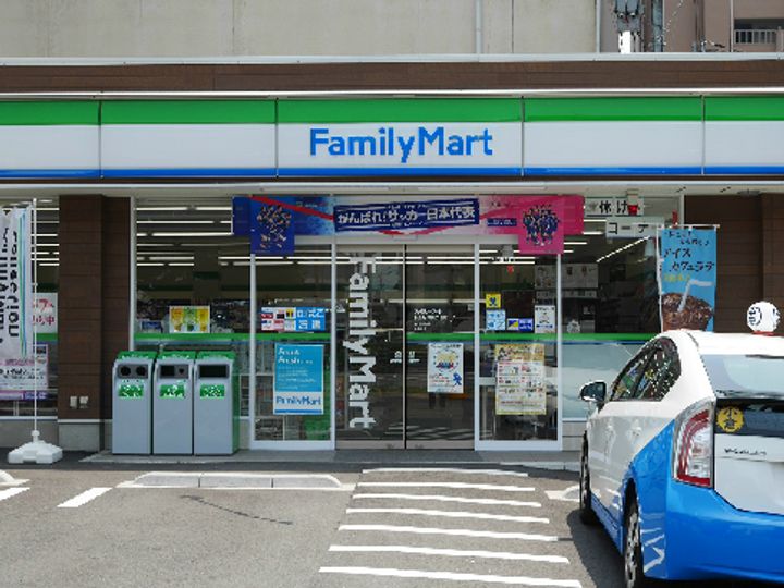 朝日イーストビルの周辺