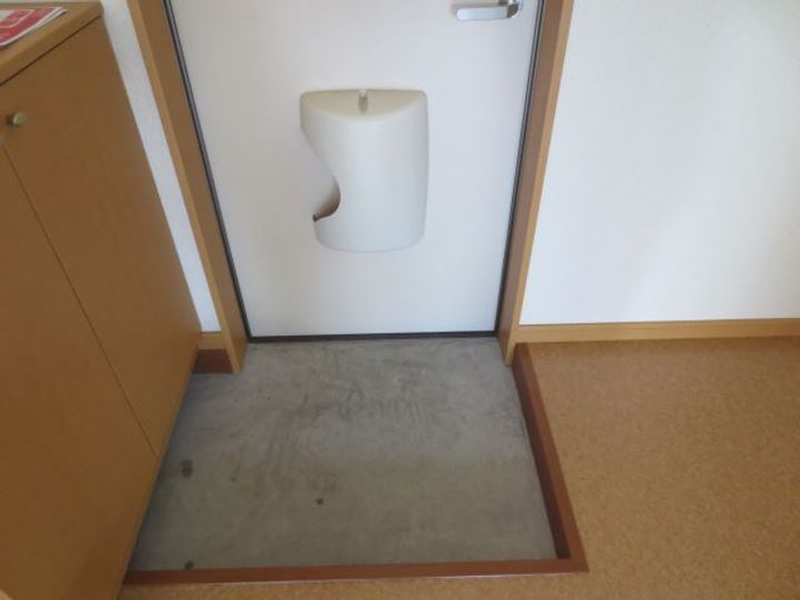 ゆあさコーポの玄関