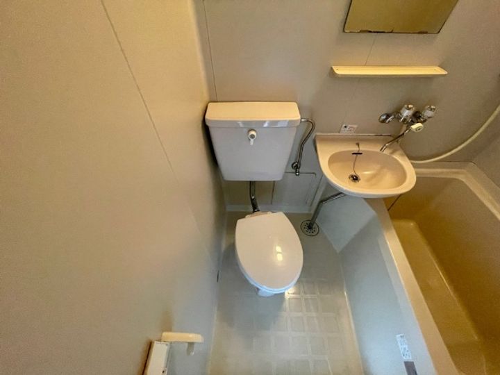 ヒルトップAの内装