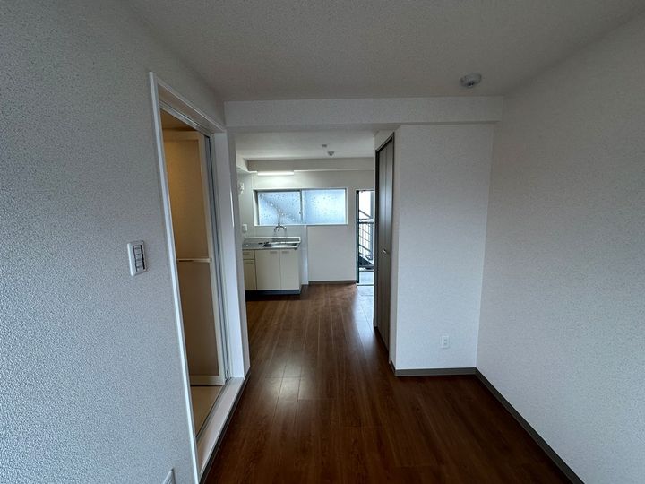 大阪府門真市宮前町(マンション)の賃貸物件の居間