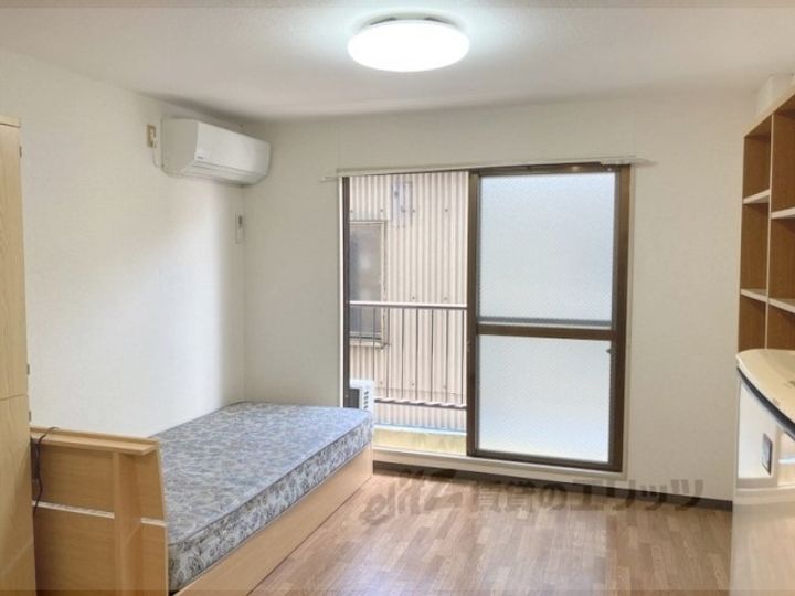 コーポ尾上の居間