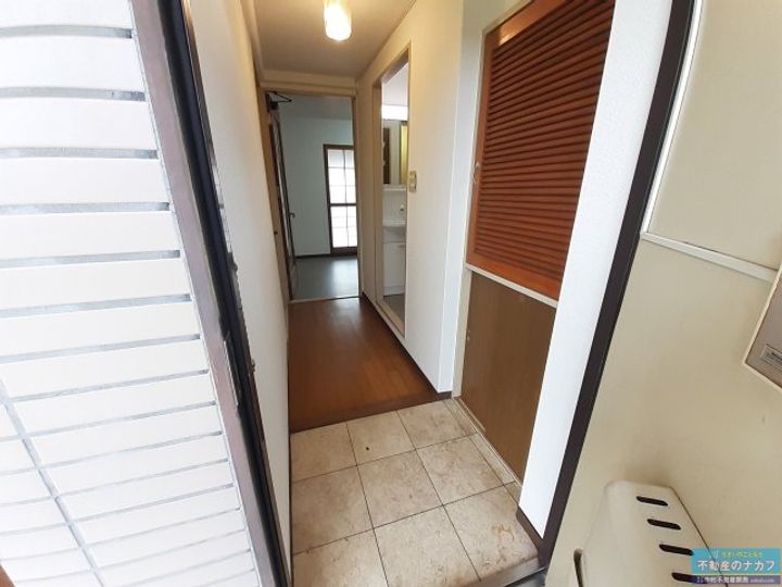 ヴィラM・Sコンフォートの玄関