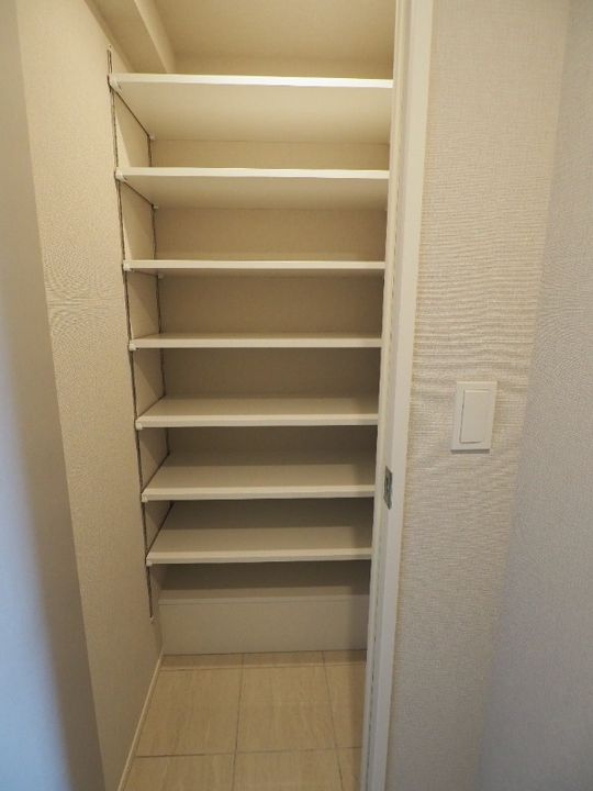 Urbanex新御徒町駅前の玄関