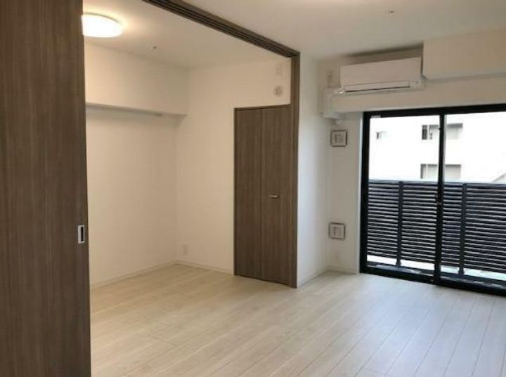 S-RESIDENCE神田avanceの居間