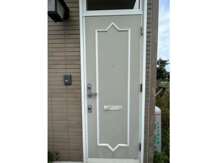 ジャガイモハイツの玄関